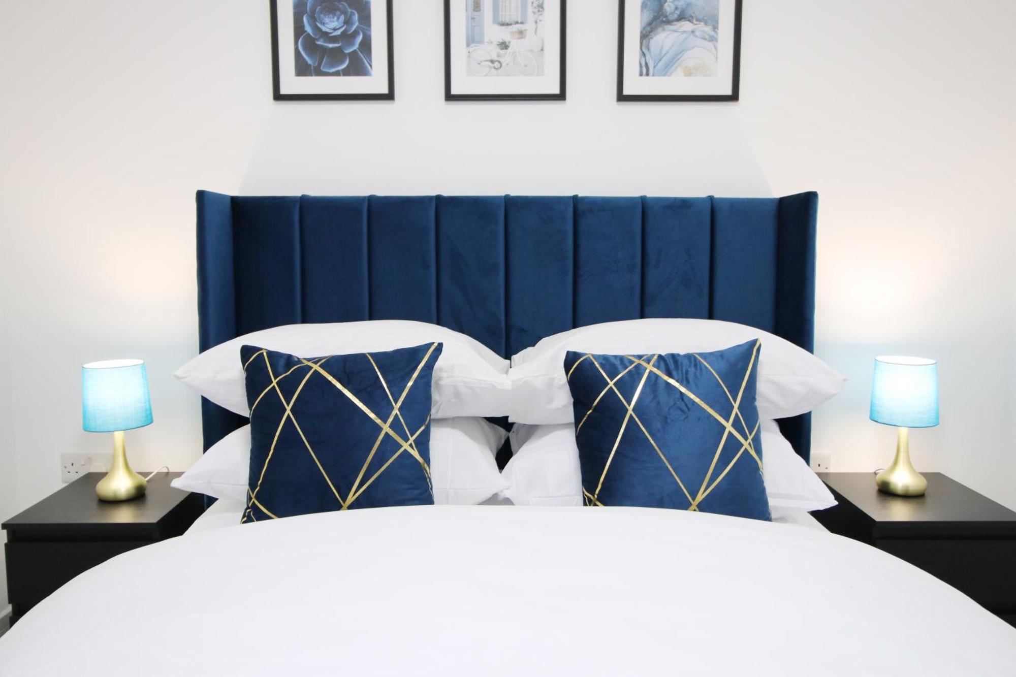 New Bloc Exclusive By Prime - Shops And Parking - Great For Groups And Families Appartement