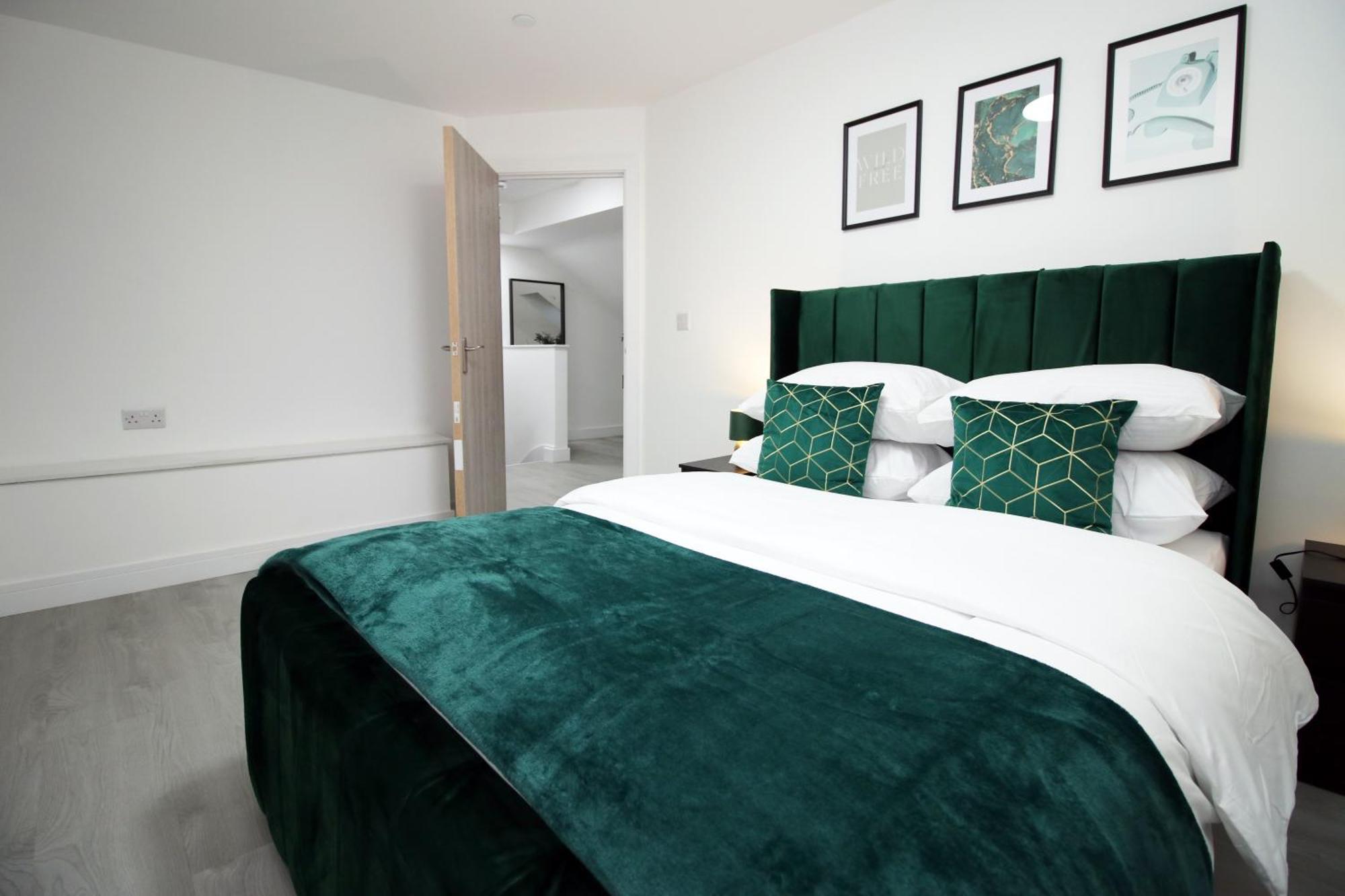 New Bloc Exclusive By Prime - Shops And Parking - Great For Groups And Families Appartement *