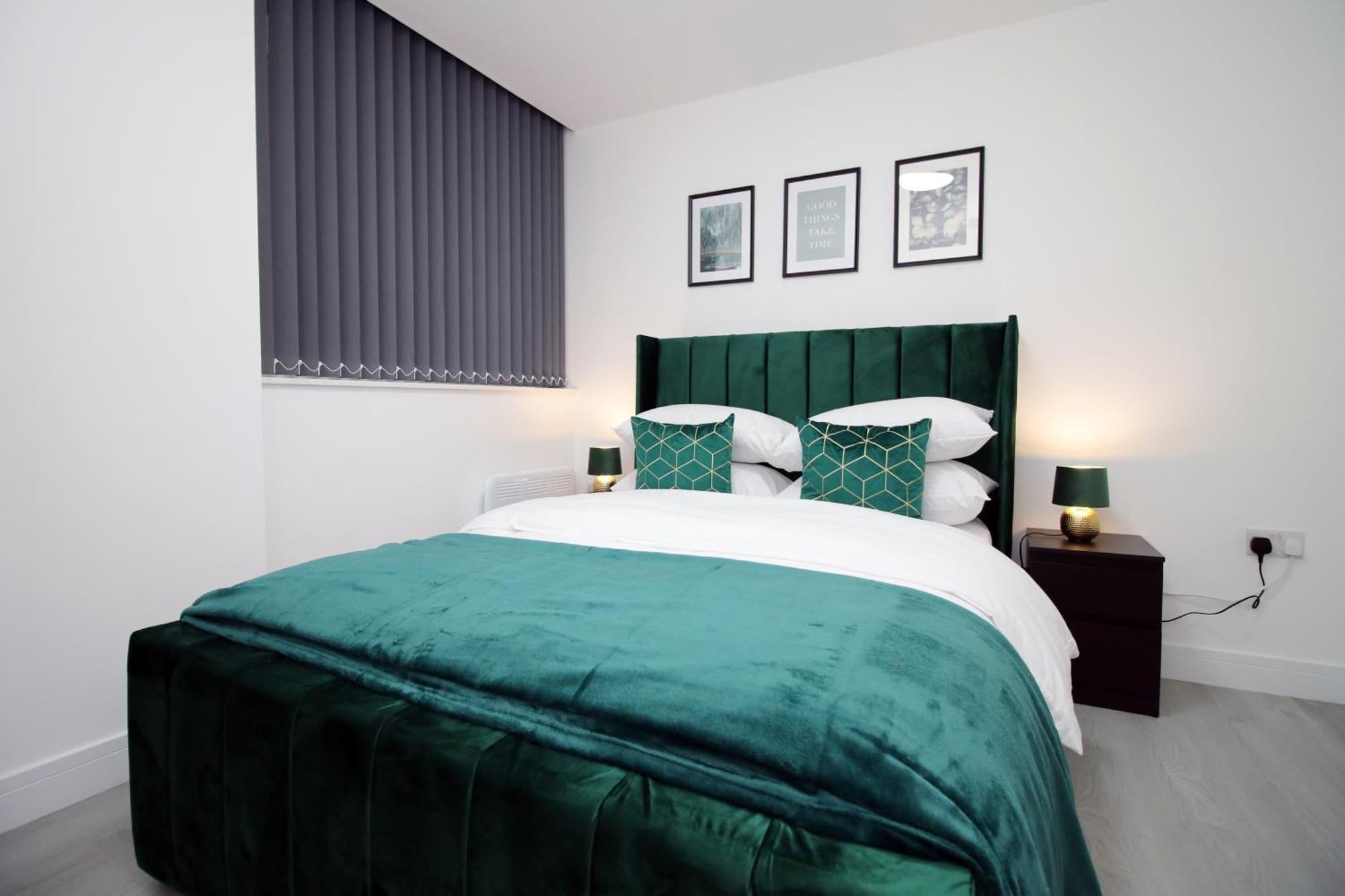New Bloc Exclusive By Prime - Shops And Parking - Great For Groups And Families Appartement *