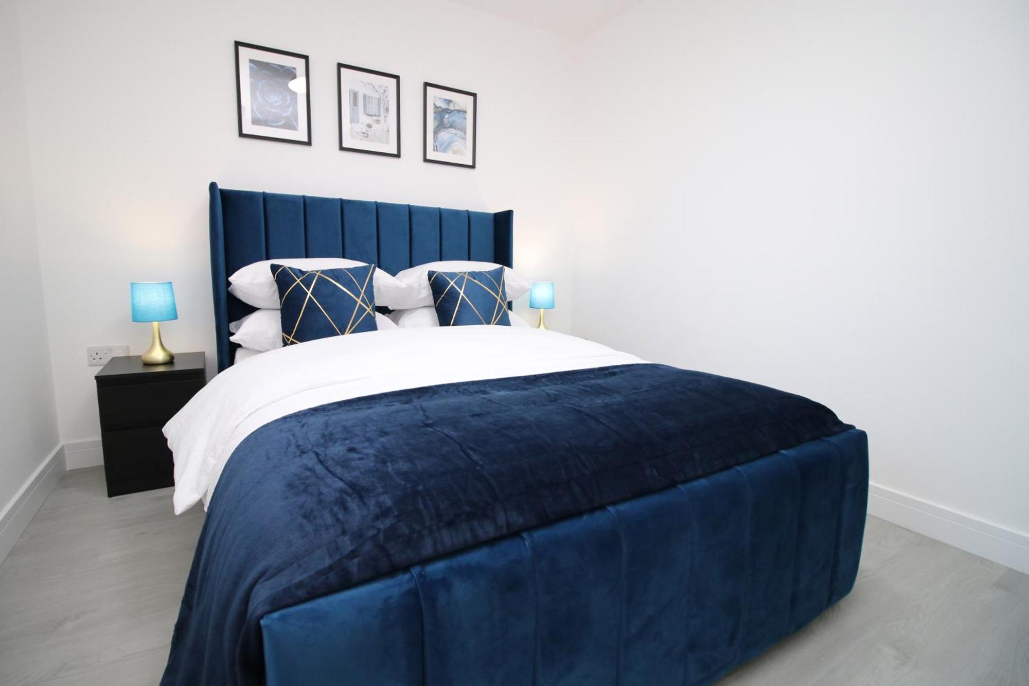 New Bloc Exclusive By Prime - Shops And Parking - Great For Groups And Families Cardiff