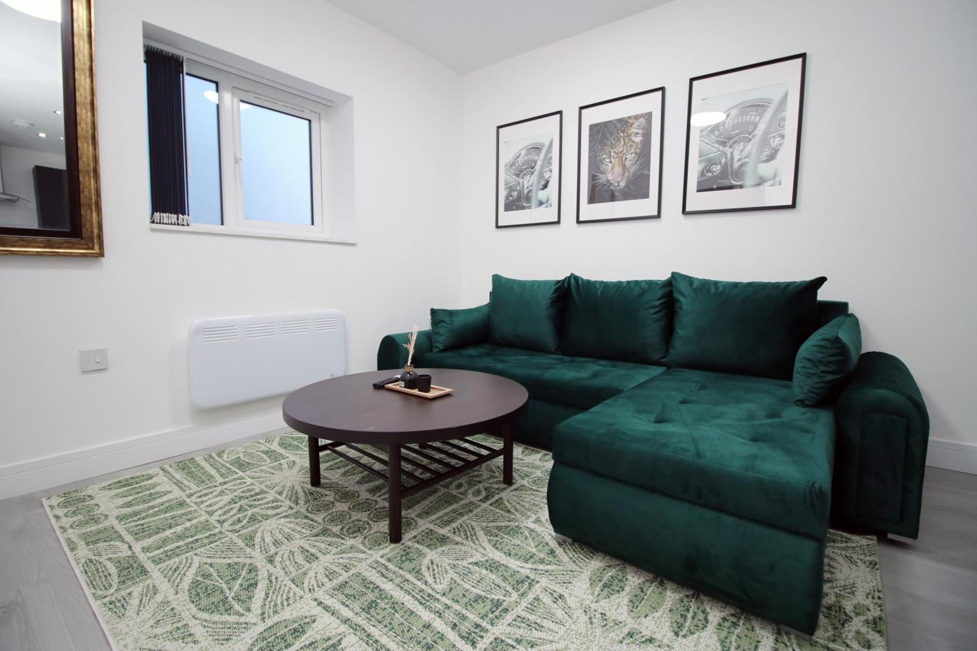 New Bloc Exclusive By Prime - Shops And Parking - Great For Groups And Families * Cardiff
