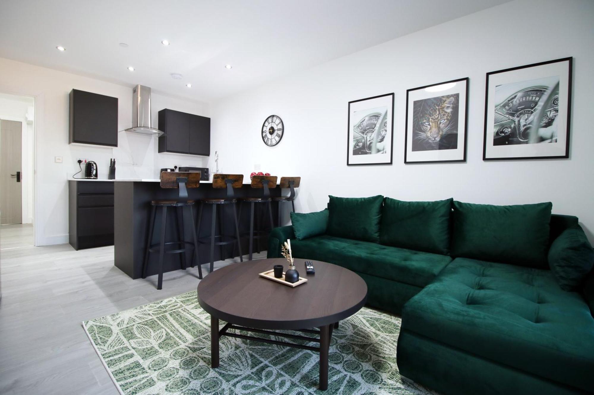 New Bloc Exclusive By Prime - Shops And Parking - Great For Groups And Families Appartement