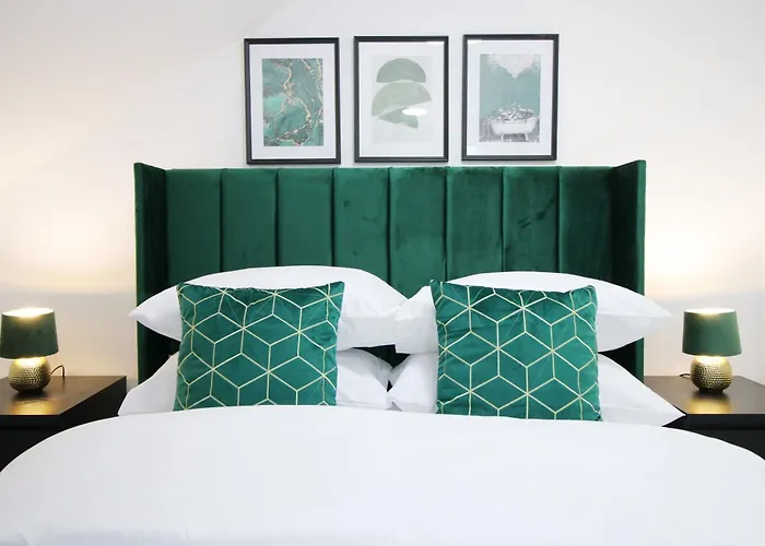 New Cardiff Bloc Exclusive Apartments By Prime Stays - Shops And Parking - Great For Groups And Families