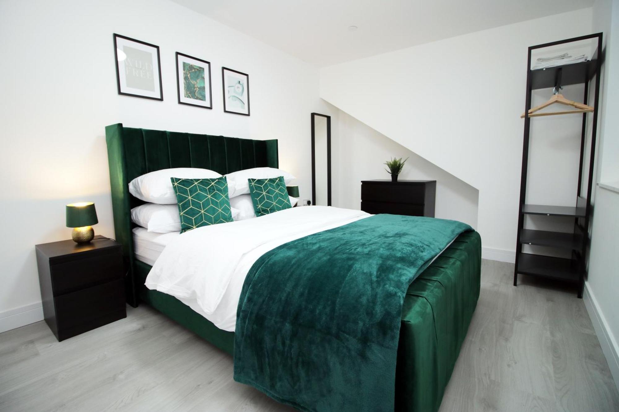 New Bloc Exclusive By Prime - Shops And Parking - Great For Groups And Families *