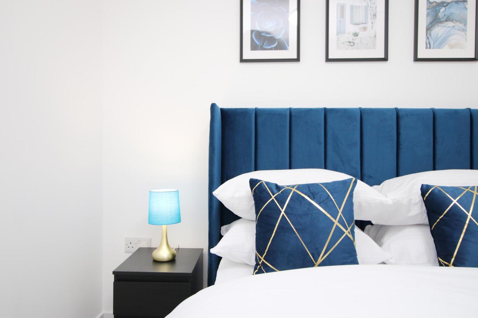 New Bloc Exclusive By Prime - Shops And Parking - Great For Groups And Families Apartment