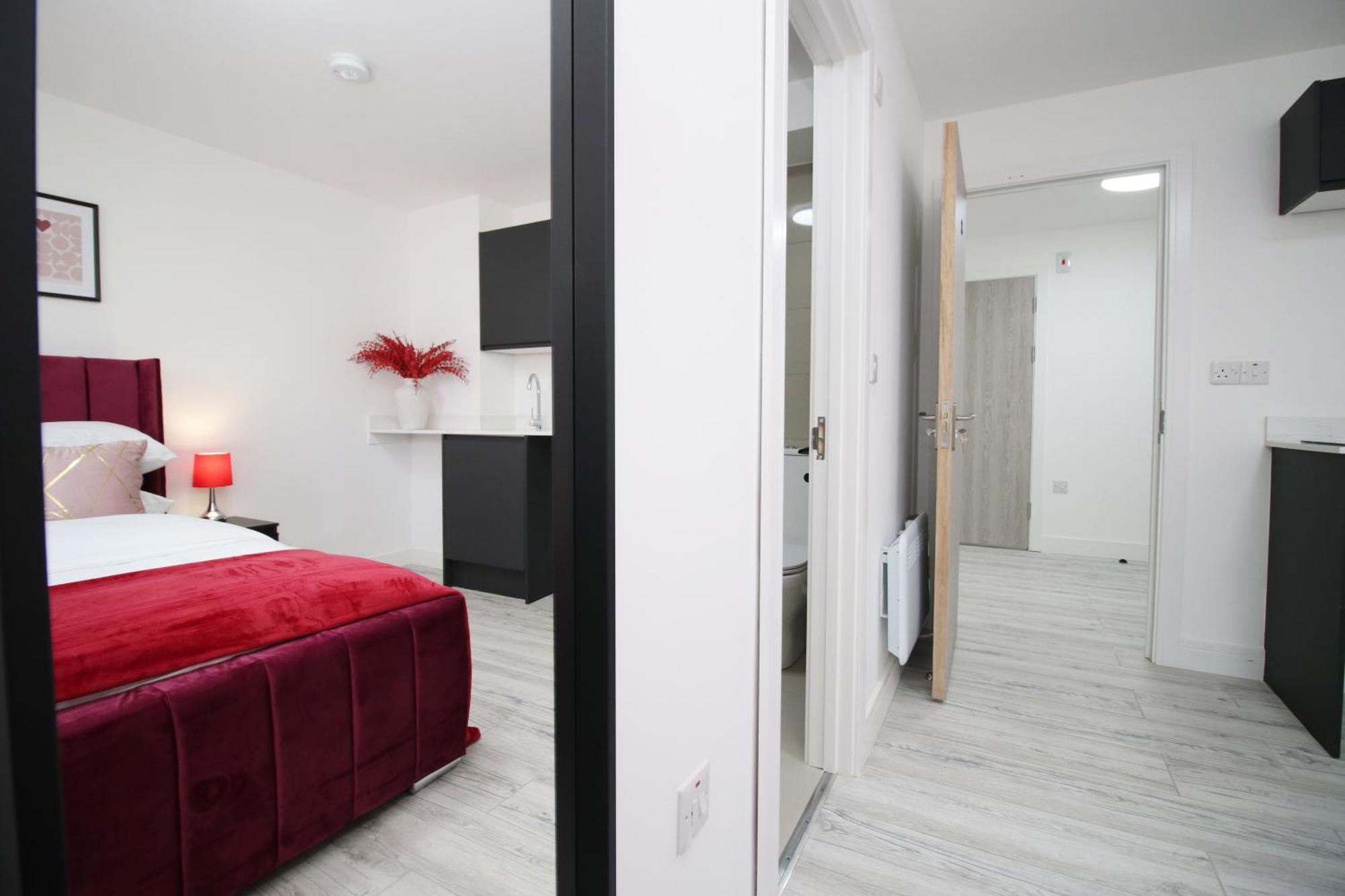 New Bloc Exclusive By Prime - Shops And Parking - Great For Groups And Families *