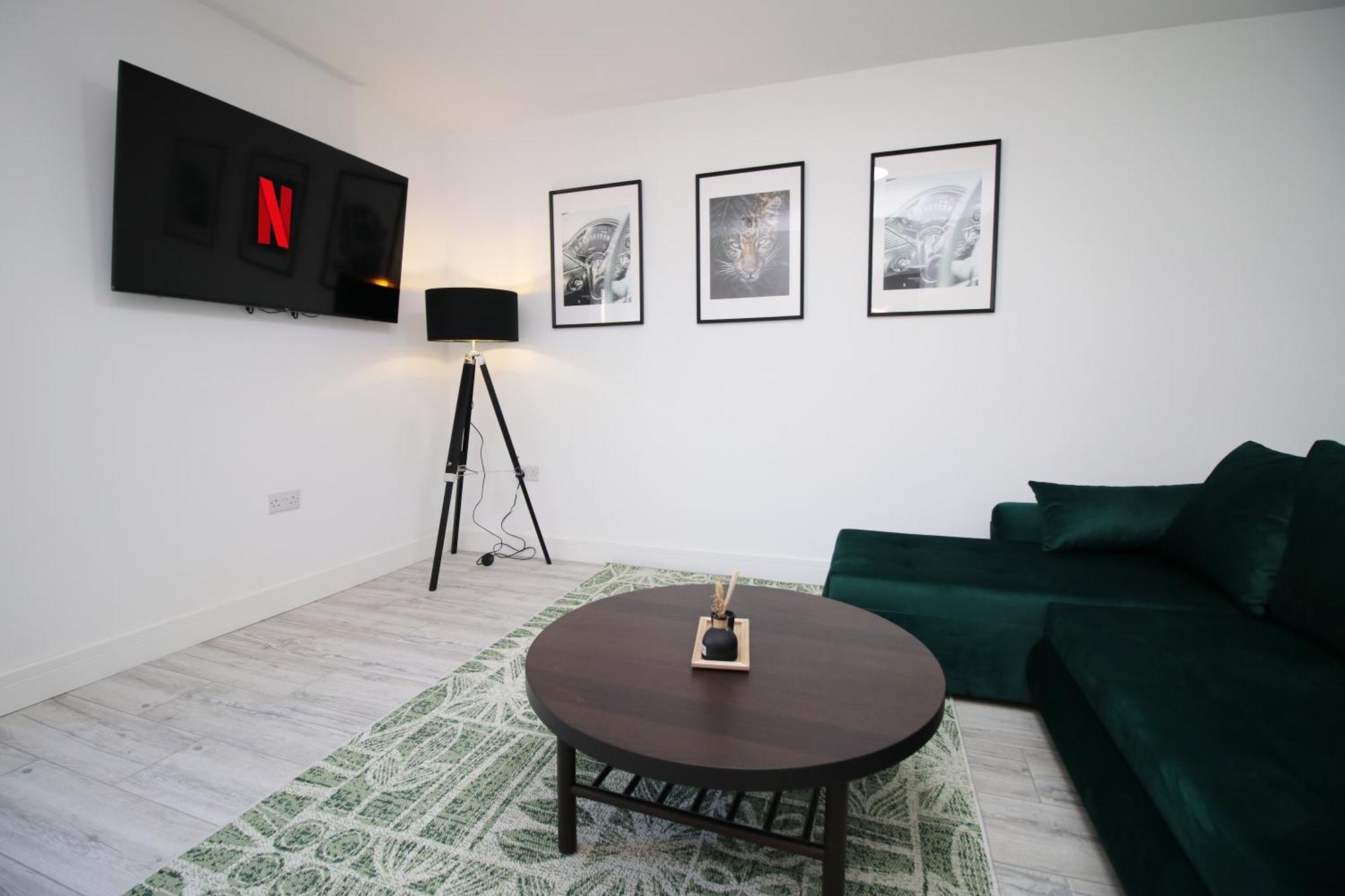 Apartment New Bloc Exclusive By Prime - Shops And Parking - Great For Groups And Families *