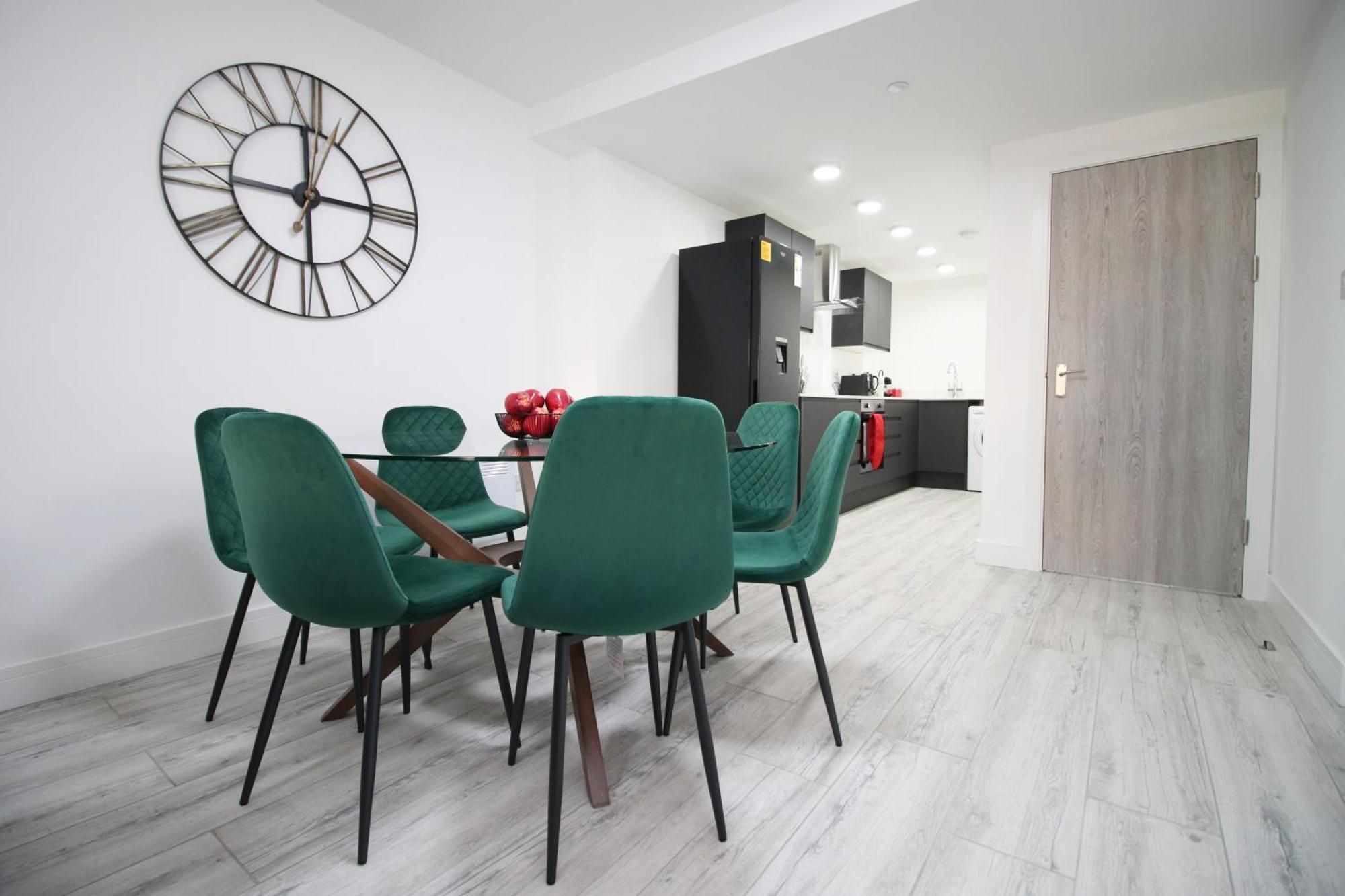 Apartment New Bloc Exclusive By Prime - Shops And Parking - Great For Groups And Families