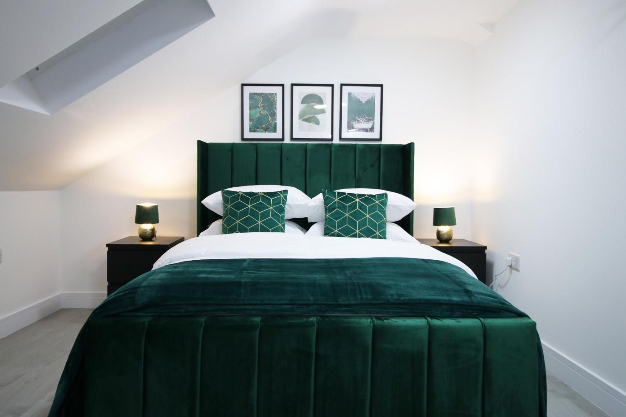 New Bloc Exclusive By Prime - Shops And Parking - Great For Groups And Families Apartment Cardiff