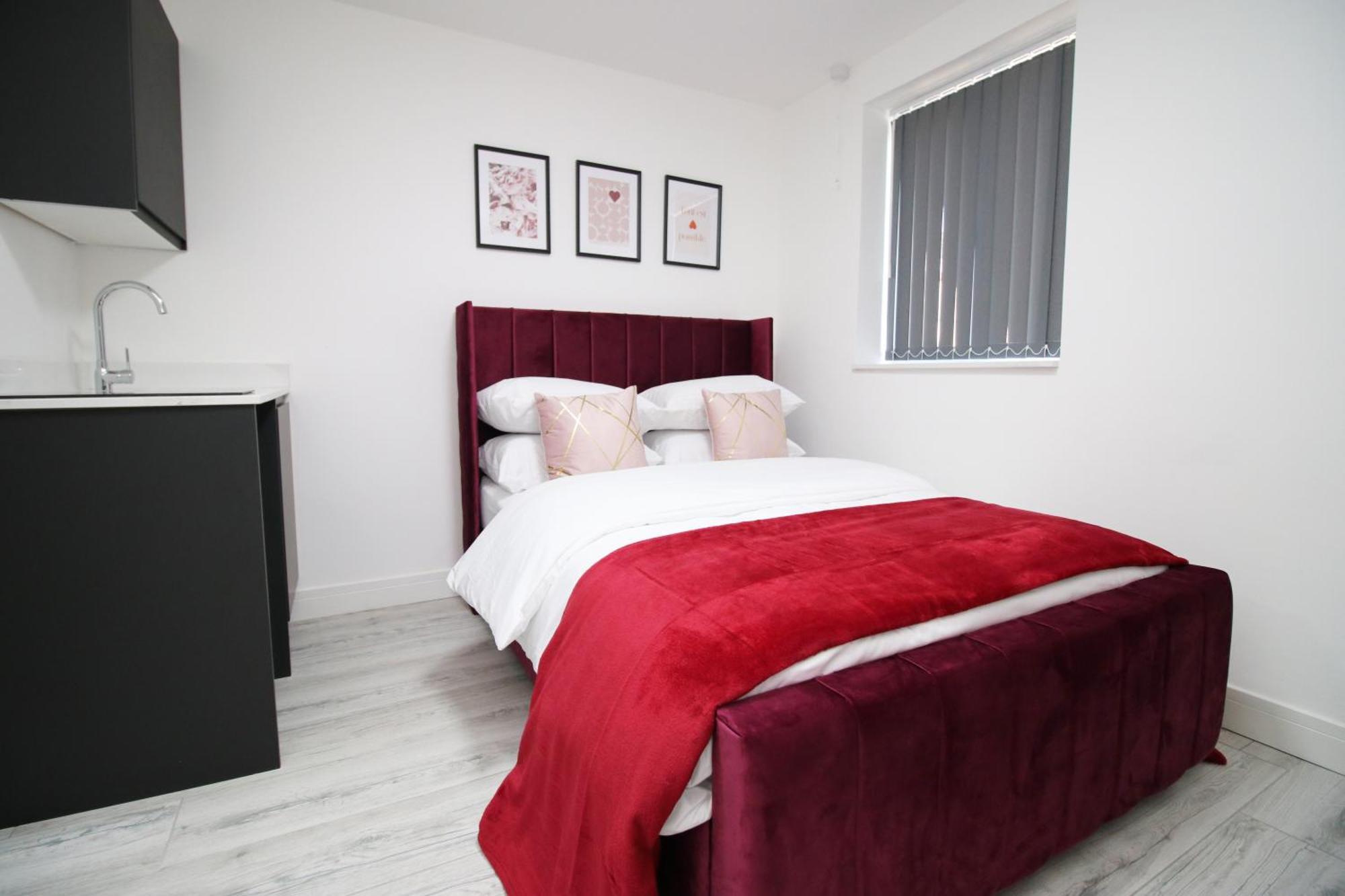 New Bloc Exclusive By Prime - Shops And Parking - Great For Groups And Families Apartment